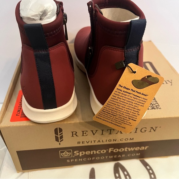 Spenco REVITALIGN Women's Paddock Ankle Bootie Size 5 1/2 Burgundy NEW!! - Picture 12 of 17
